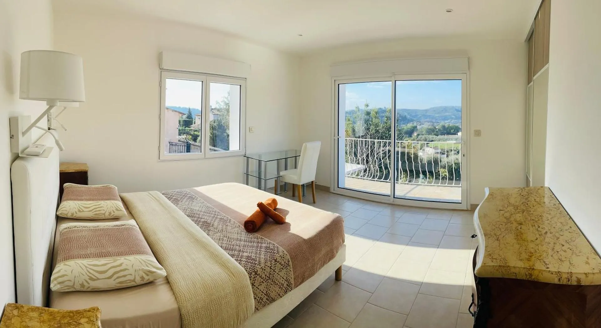 Orange Villa On The Cote D'Azur 6Br 11Pax Ac Private Heated Pool Bbq Mountain View Cagnes-sur-Mer 0*,